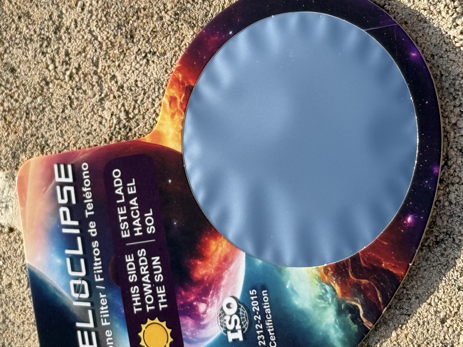Zertifizierter Handy-Solarfilter nach ISO 12312-2 für die Sonnenfinsternis-Fotografie